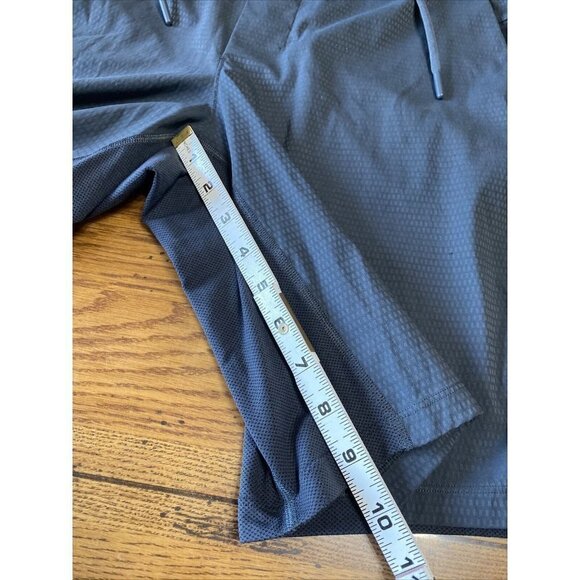 Lululemon Mens M T.H.E Short Luxtreme Liner 9" Heathered Textured Mercury Coal - Picture 5 of 7